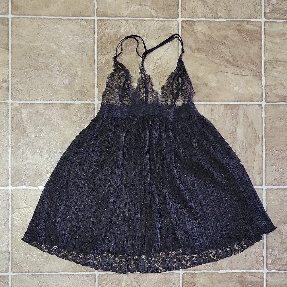 Elegant Black Lace lingerie